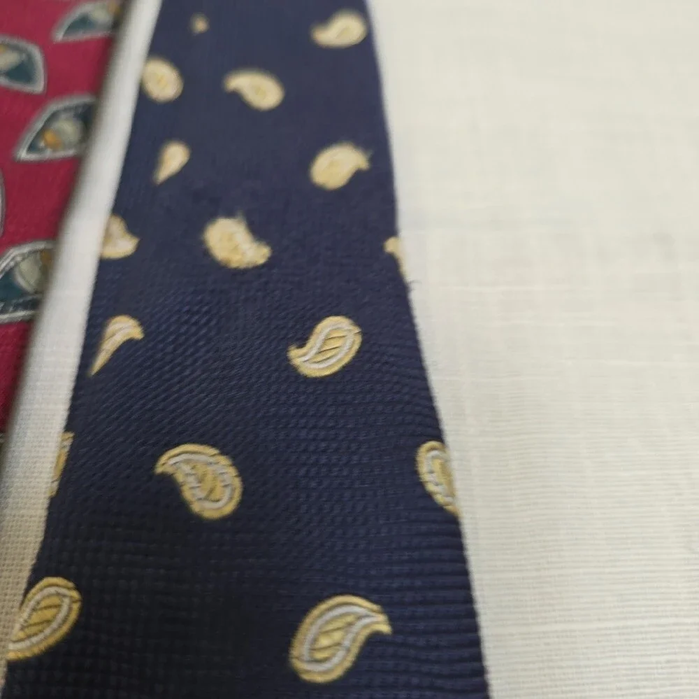Vintage Jos A Bank Classic Men's Italian Silk Hand Sewn In USA Tie Lot